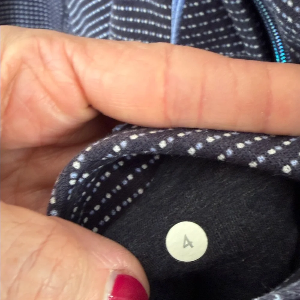 Lululemon Athletica Gray Zip-Up Hoodie - Picture 6 of 8
